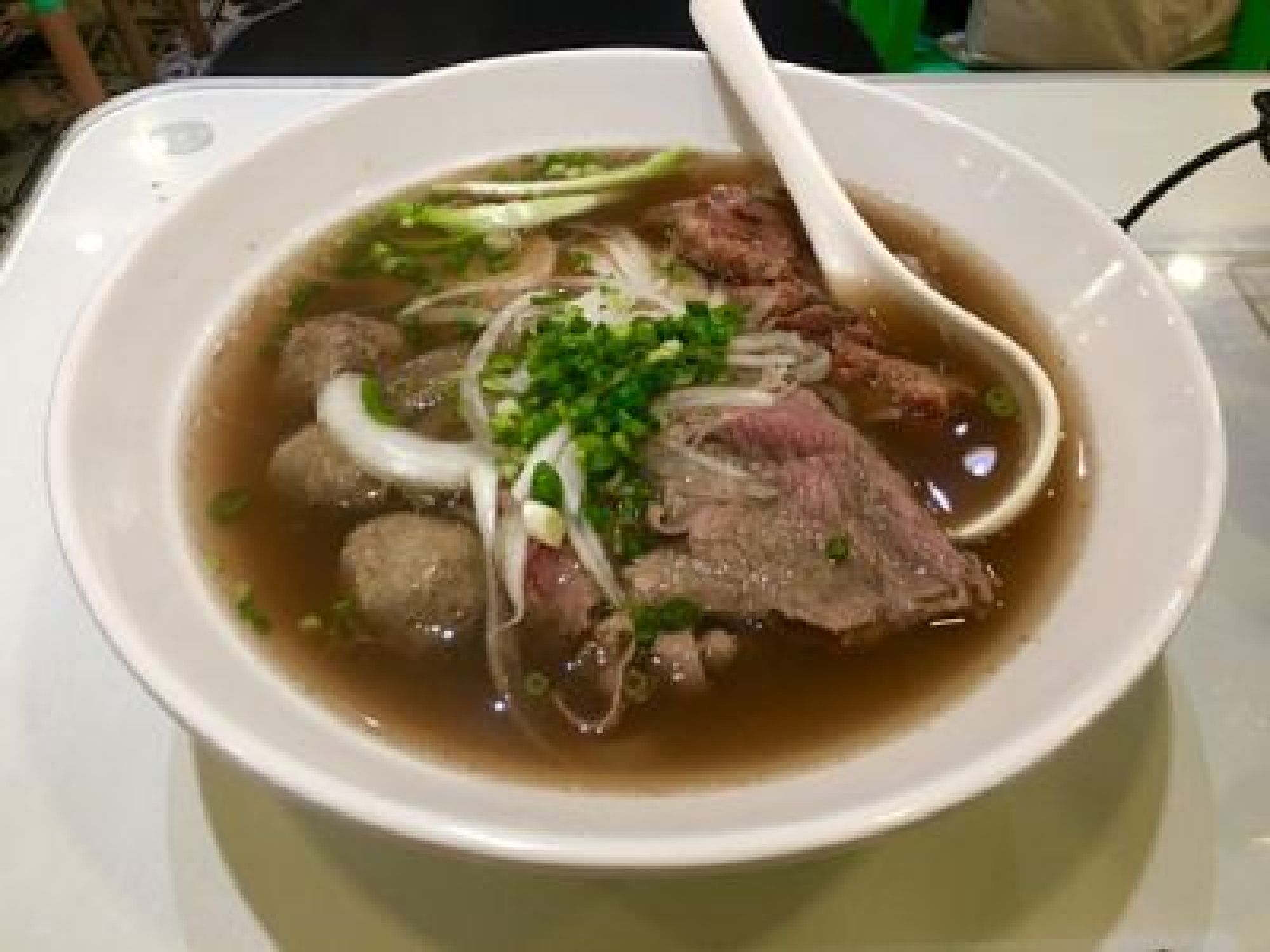 Phở bò hơn 150.000 đồng ở Hong Kong